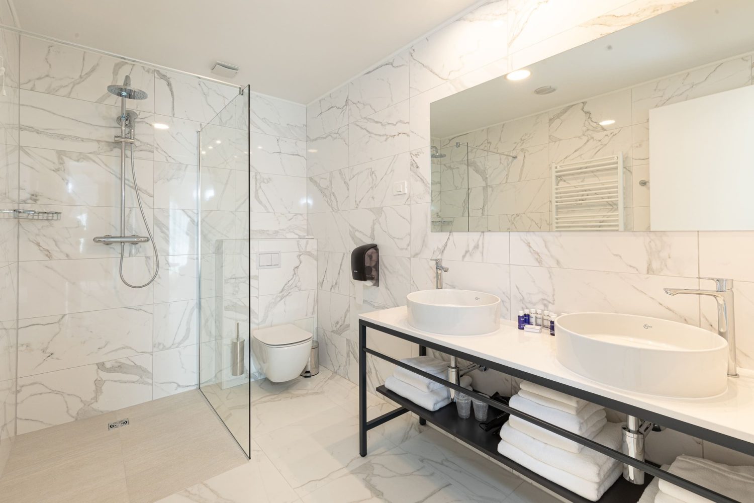 Premium Suite (22)
