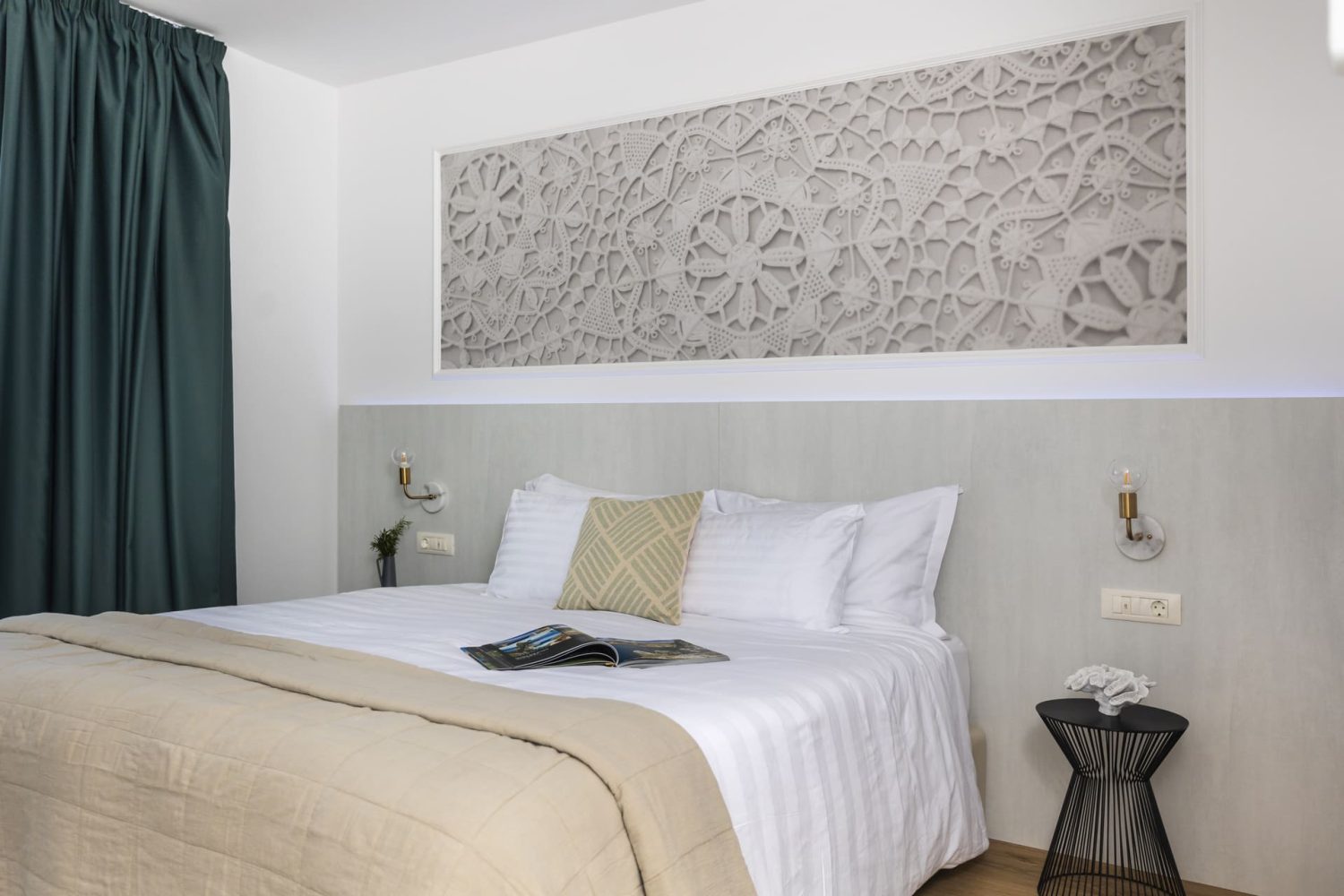 Superior Room (2)